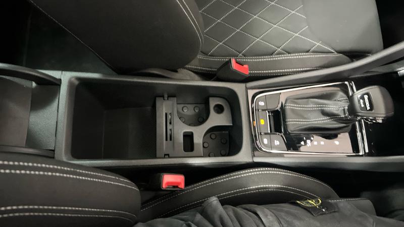 Skoda KAROQ Photo cohere-ddad18f6df892d3ac4cff00c63914076401865e0.jpg