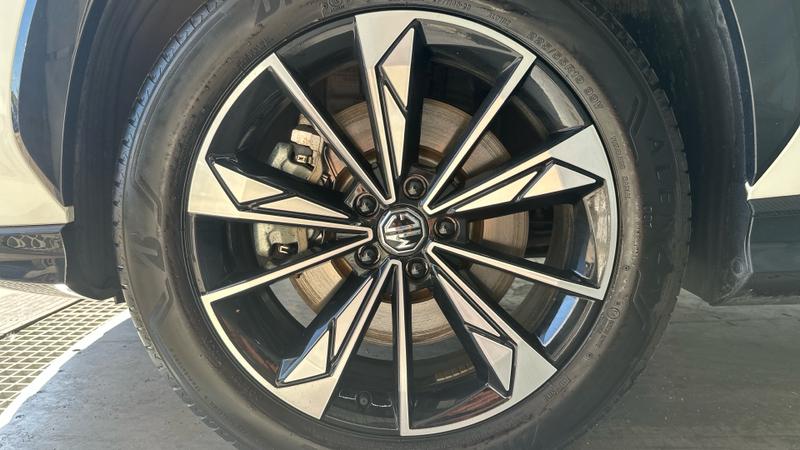 MG HS Hybrid+ Photo cohere-ddefdd6b26bd6b191e79e6e110ce727b39cdf7c3.jpg
