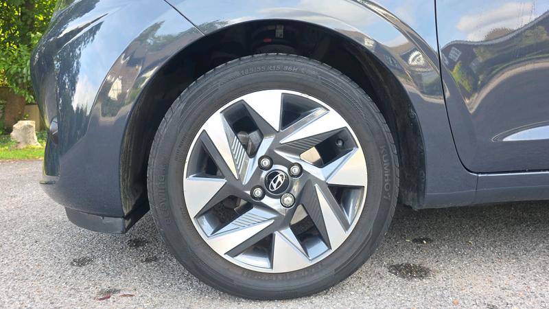 Hyundai i10 Photo cohere-ddff14f66e05399b78193932626726e43d7f06a2.jpg