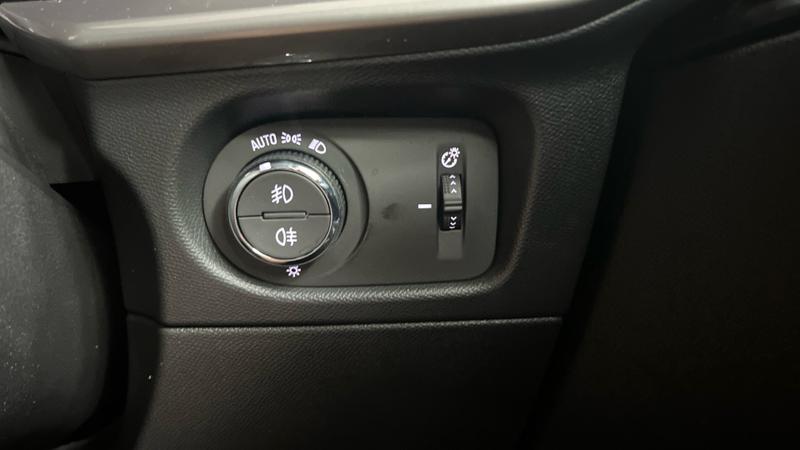 Vauxhall Mokka Photo cohere-de449ea5d8ec2fa5cd0dac3bd94b0de40999495b.jpg
