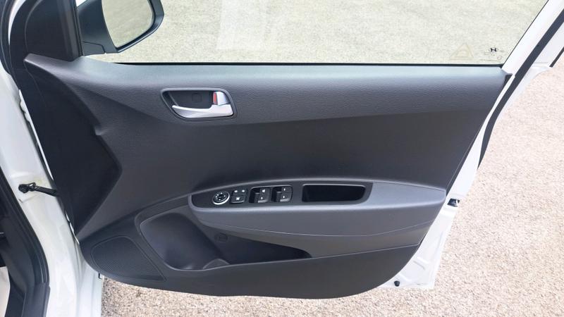 Hyundai i10 Photo cohere-de9c932a51795911b04a8a9409da015e8b153e5a.jpg