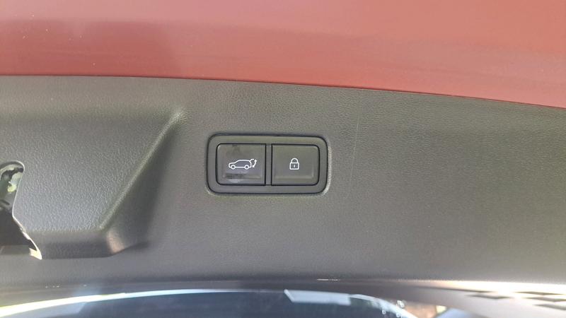 Hyundai Santa Fe Photo cohere-decb93e88a01dfa6e1c3b69fd49f9dfa12a62328.jpg