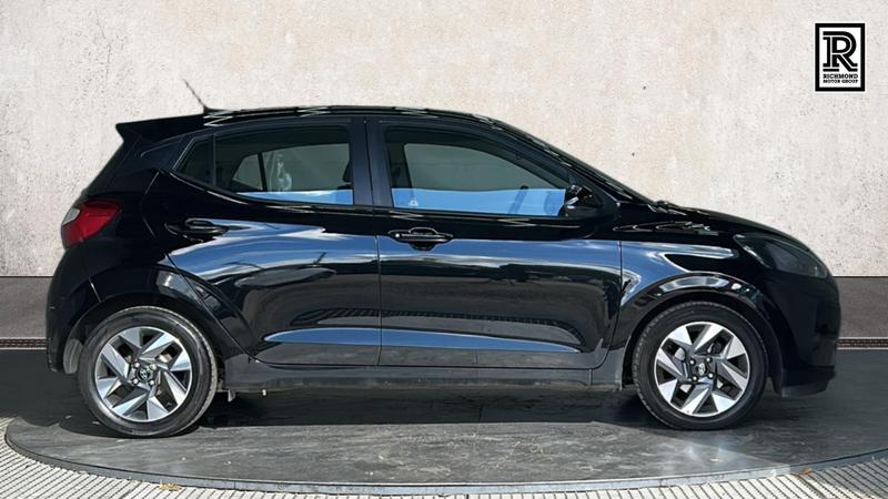 Hyundai i10 Photo cohere-defd78bd879e50ba6d489bb1c2b3c3a04d1ee762.jpg
