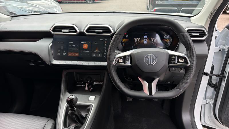 MG MG ZS Photo cohere-df06dc973db0668c23c8189d943669eb7448d22f.jpg