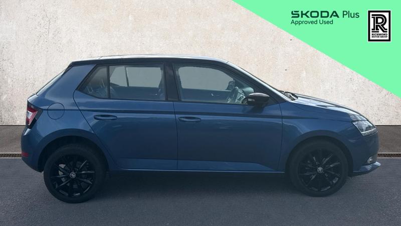 Skoda Fabia Photo cohere-df815d2083eb4f0a1057cb73bd74952bc1e5b5f9.jpg