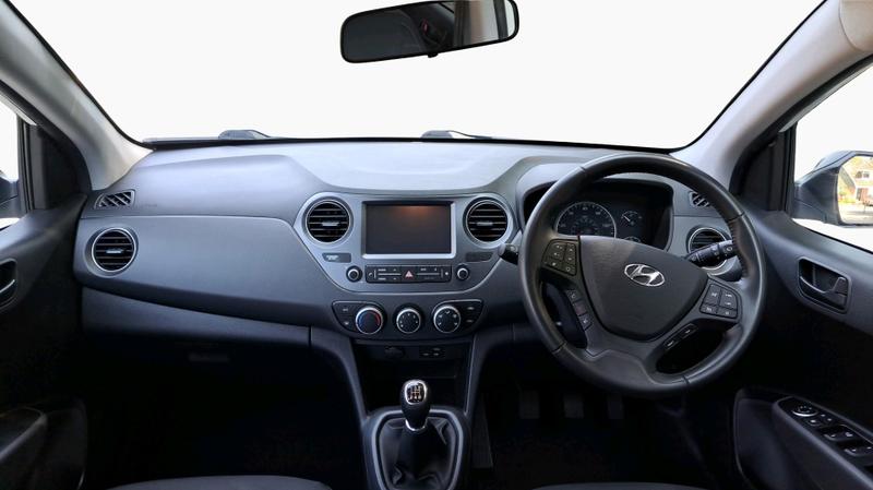 Hyundai i10 Photo cohere-e0105c2ab70eab34ec237b7b919f7eb10050f5b1.jpg