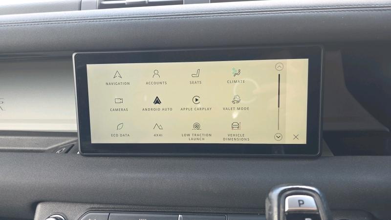 Land Rover Defender 110 Photo cohere-e095200bb722ab142c63beeafb40cb3256ca6d75.jpg