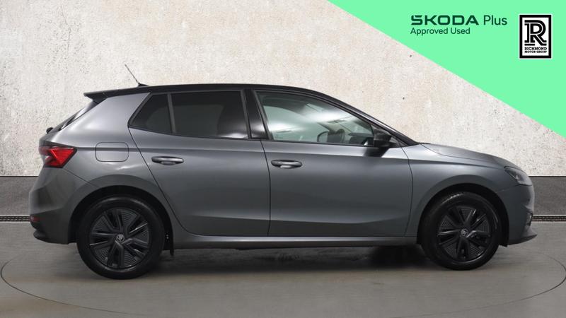 Skoda FABIA Photo cohere-e09ba510b574dff2573d5bee39cd1501a6aa3d09.jpg