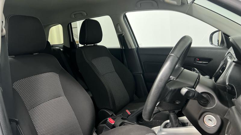 Suzuki VITARA Photo cohere-e0a904c9377bca69b8e7873975aa37b1346a8711.jpg