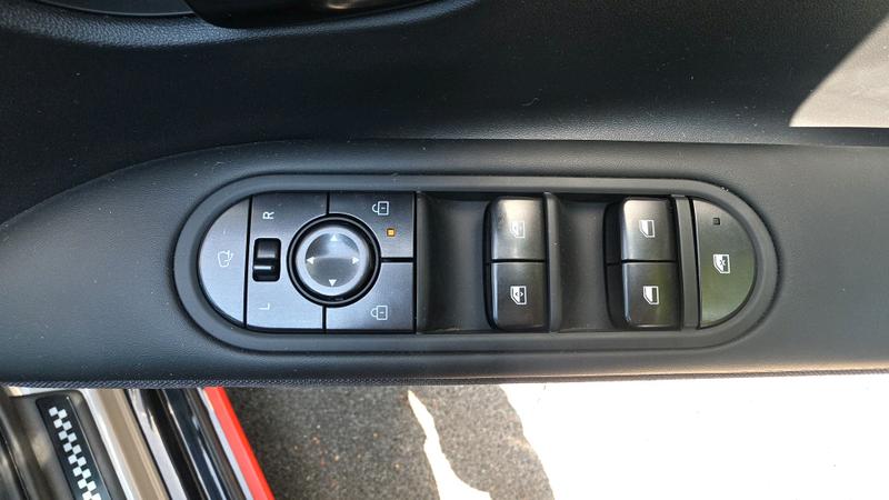 Hyundai IONIQ 5 Photo cohere-e0dd5daa396a4268dff371b62e7075482c92d7c0.jpg