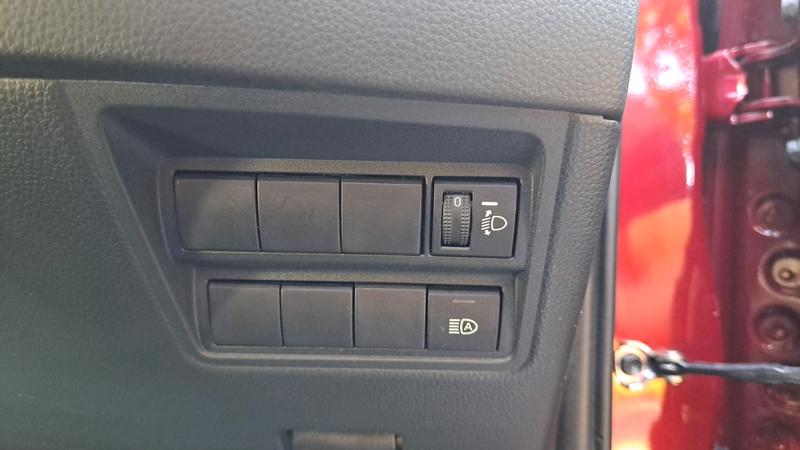 Toyota Yaris Photo cohere-e1290e1014278483ef1cd365ecffcebdb6f090b3.jpg
