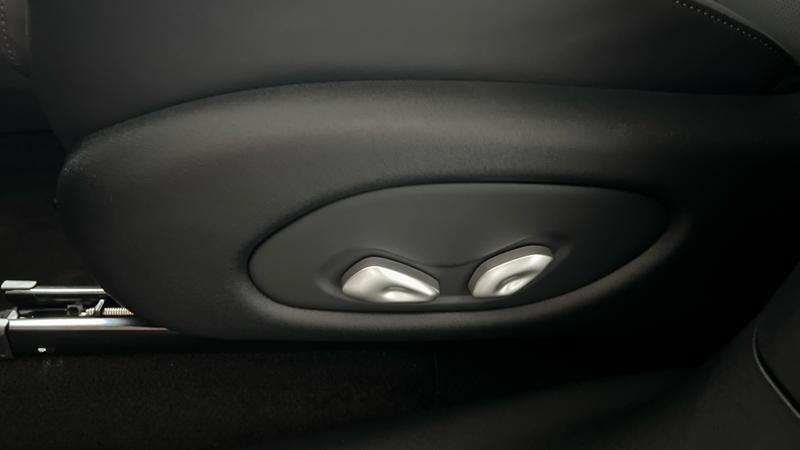 MG IM6 Photo cohere-e17408f414aa44d8cdc4f7a135ad67f3722182f8.jpg