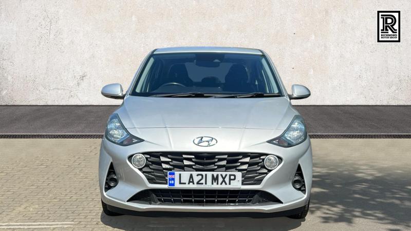 Hyundai i10 Photo cohere-e1f339ec2ec4e08b7df29340bc3e62d565a3f9eb.jpg