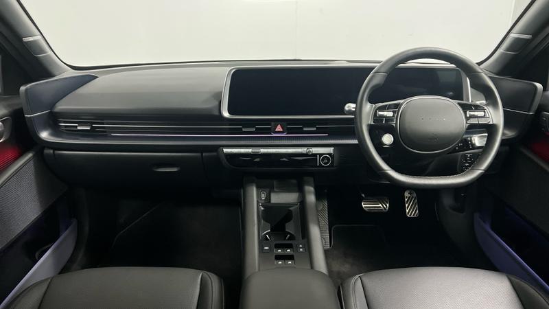Hyundai IONIQ 6 Photo cohere-e2a40282531a400723d40346c24fd0d02730e581.jpg