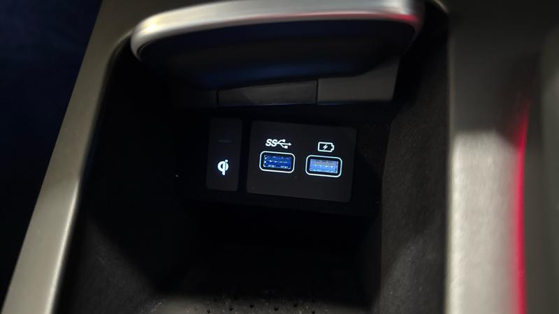 Genesis GV70 Photo cohere-e2cee19d1fa73d8b74a71a5923061cbb6d591dba.jpg