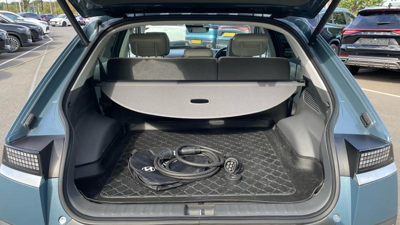 Hyundai IONIQ 5 Photo cohere-e31e4846ebc02c2f77077724e98a4418d5c42d4b.jpg