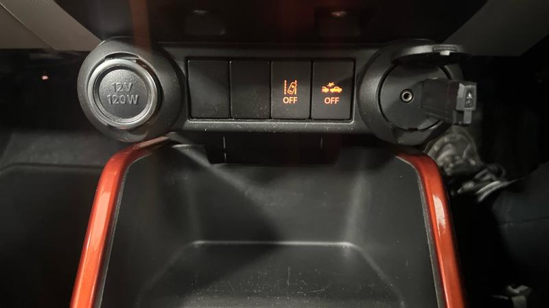 Suzuki IGNIS Photo cohere-e363062a4d6988c4c0396a8d3791909fc6bf1545.jpg