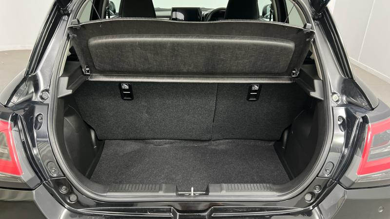 Suzuki SWIFT Photo cohere-e3bdcbd091241d1709100ab1379d94a7af924675.jpg