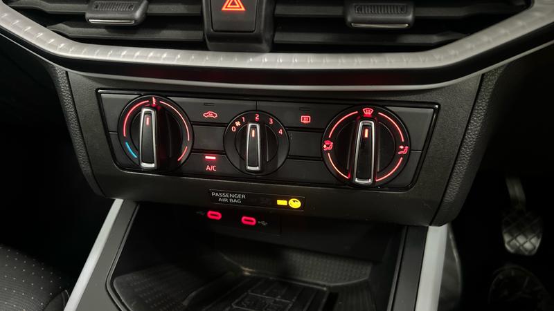 Seat Arona Photo cohere-e43f0c8bbaa693f4023bb93a925db1d8ac092190.jpg