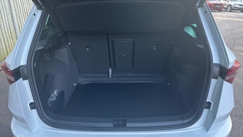 Skoda KAROQ Photo cohere-e4af0cffd8805616dbe198ee9b05c30a02177b2e.jpg