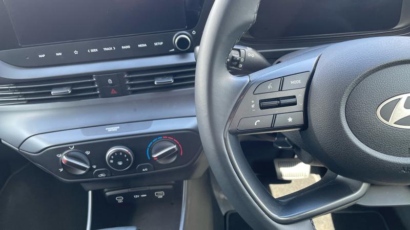 Hyundai i20 Photo cohere-e4b41d3340991c7a5b3cdb77dad8c64e3caf2224.jpg