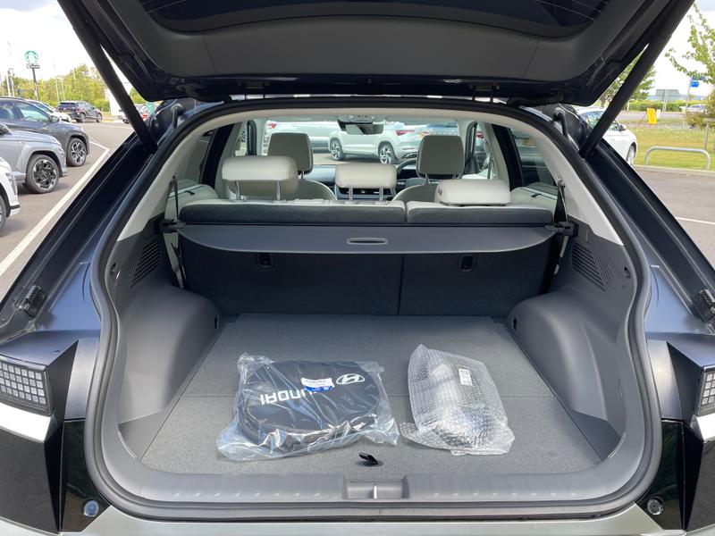 Hyundai IONIQ 5 Photo cohere-e4c7caab56937c43650dbdb36f7b489b1b63d9f2.jpg
