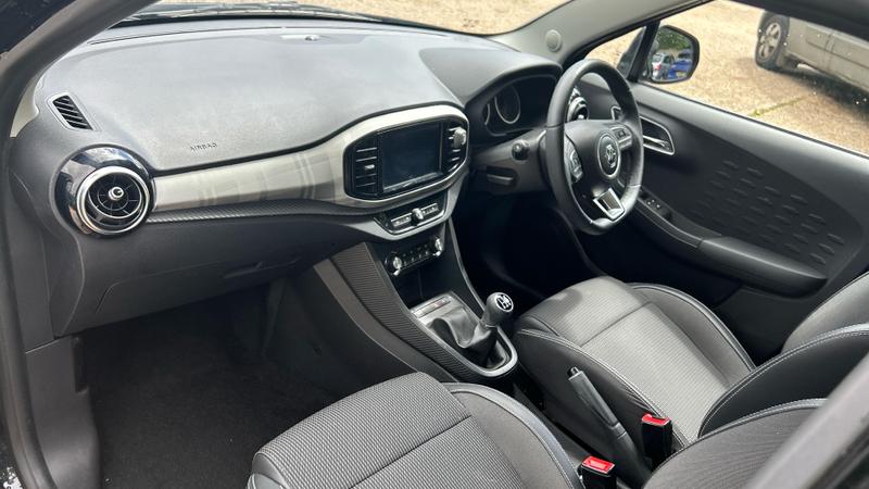 MG MG3 Photo cohere-e4cfde51dab07768cb612eb2de2c803fb57ac61d.jpg