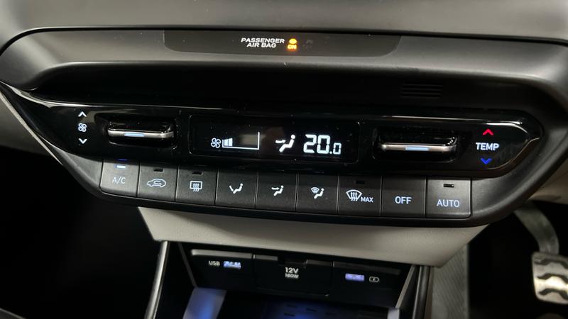 Hyundai BAYON Photo cohere-e5a357608d54ff35d7edf67215750e06d79893f3.jpg