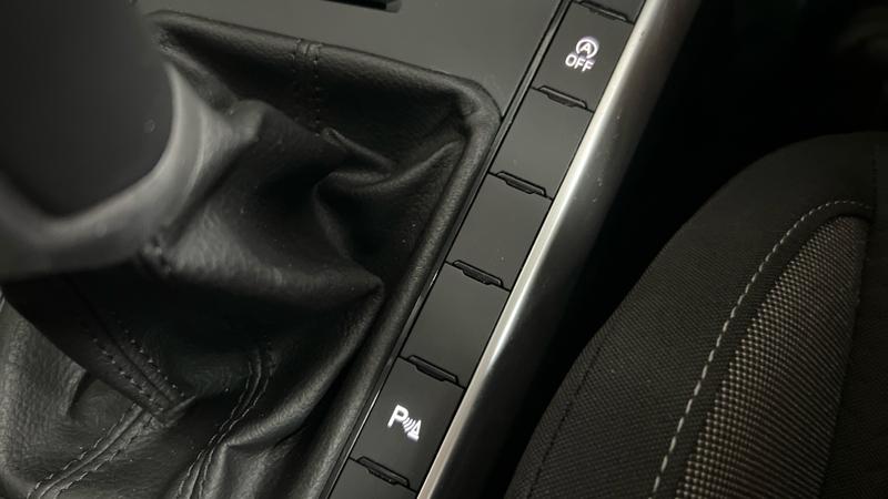 Volkswagen Polo Photo cohere-e608f524450f346183b8279fcc82d8d7e523c6be.jpg