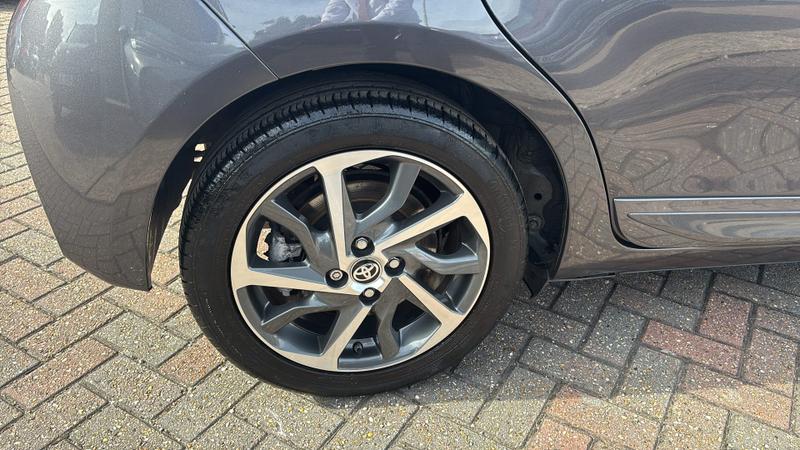 Toyota Yaris Photo cohere-e672aaf84575e556f1cd07f0cd1ebc9eb756103a.jpg