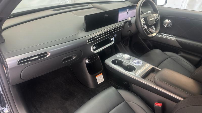 Genesis GV60 Photo cohere-e67a8c0f9681cb233ab717fd5da6ed4ed3b1cd49.jpg