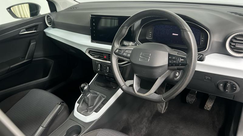 Seat Arona Photo cohere-e6cc4f035a2f81325613c0a02aaa6e249d346438.jpg