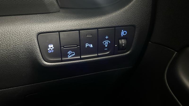 Hyundai KONA Photo cohere-e78854bcfa92fc692bef6ffe7a9cb14db6eb8c37.jpg