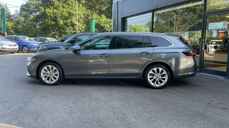 Skoda SUPERB Photo cohere-e792e8d918fc6edfefca5e0f43f4112784c31059.jpg