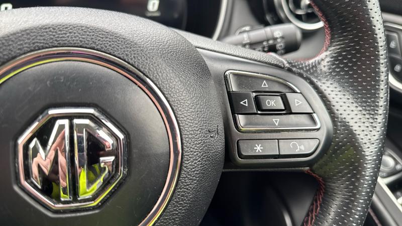 MG HS PHEV Photo cohere-e79ae68c36b80c0bcf0d957e65392aef86675e49.jpg