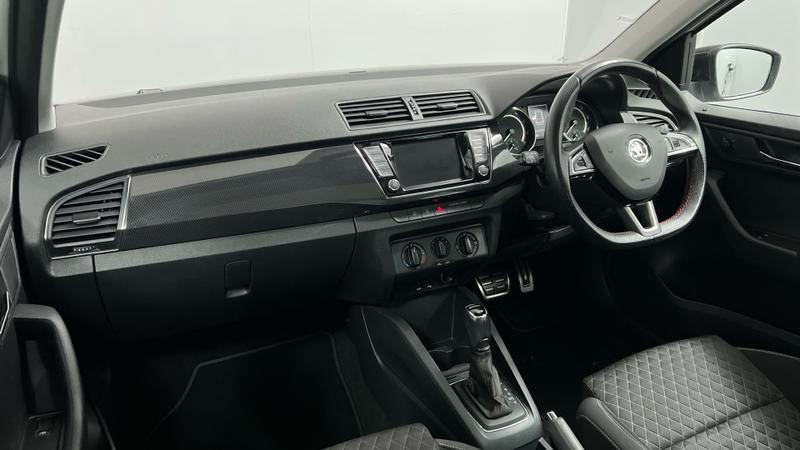 Skoda FABIA Photo cohere-e7affa806bae844f2247f23c9df254cee85f40dd.jpg