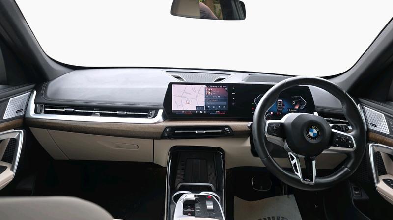 BMW X1 Photo cohere-e7e8fe89d2154c19fdbbb4ecd444f33acc91355c.jpg
