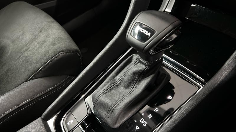 Skoda KAROQ Photo cohere-e84d9b4007361dda82fd2ae0c39bc114e06d7506.jpg