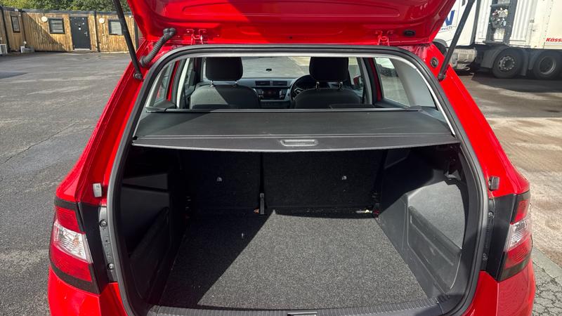 Skoda Fabia Photo cohere-e8c5cffa15534f480fa8a131f7e8209d9085133b.jpg