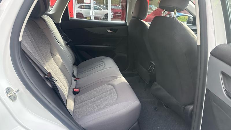 MG MGS5 EV Photo cohere-e8ea51fd33e1ecc76dae1c8285b06dc66d250d7a.jpg