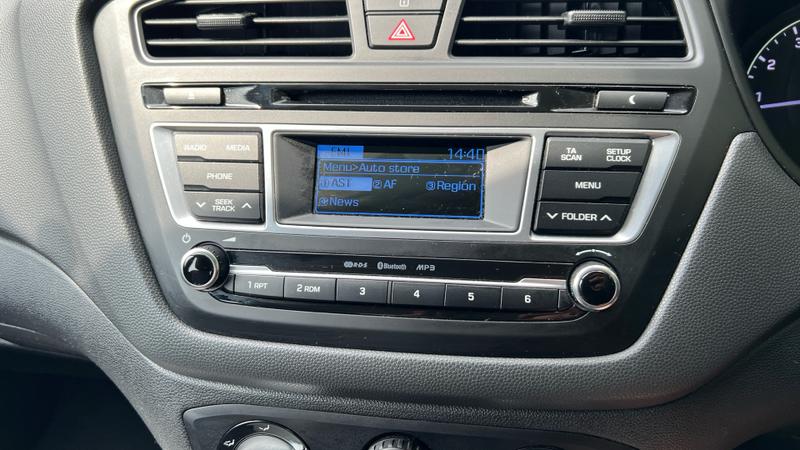 Hyundai i20 Photo cohere-e8f1288906907be1b21d2f5f5f47084e2367a241.jpg