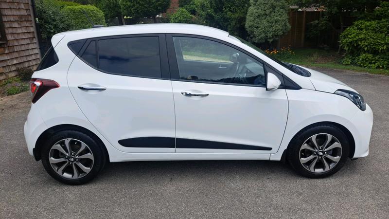 Hyundai i10 Photo cohere-e9003e06d354ec0c449608d20d83ee8ef4ea1d19.jpg