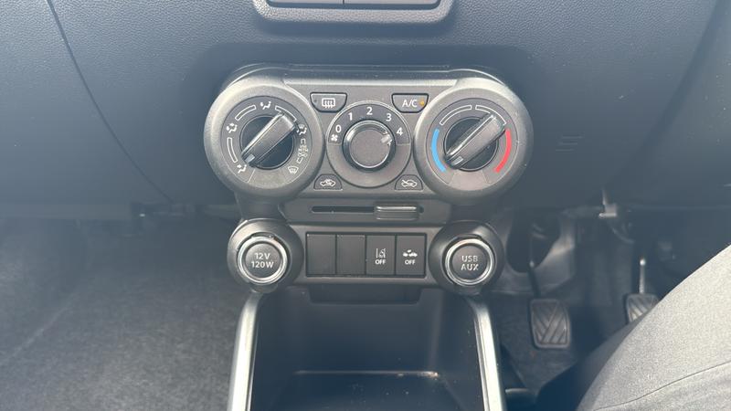 Suzuki Ignis Photo cohere-e9b3a491cc742d90c9e88ee4cabe60b04deb7541.jpg