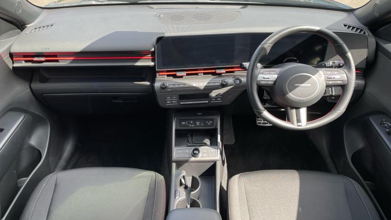 Hyundai KONA Photo cohere-ea0beb75c979af4a08ca508d427fd315ea5d72a7.jpg