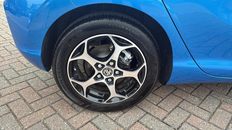 MG MG3 Hybrid+ Photo cohere-ea3b0203aa808a4228653981bc7e187b88198784.jpg