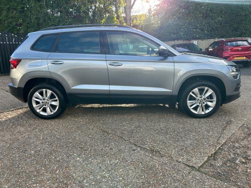 Used 2019 Skoda Karoq 1.6 TDI SE Technology SUV 5dr Diesel Manual Euro 6 (s/s) (115 ps) at Richmond Motor Group