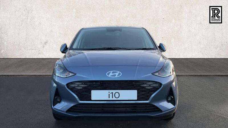 Hyundai i10 Photo cohere-ec3f30c50b6778a2a36a09fea08698938f516542.jpg
