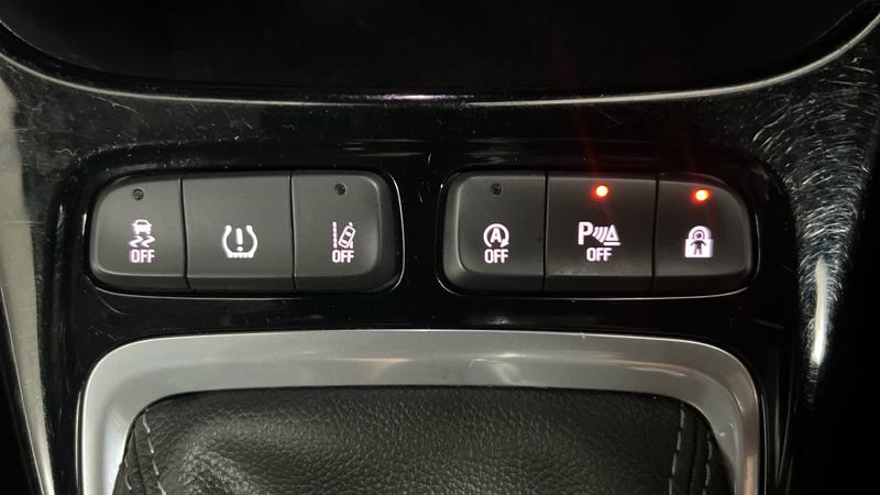 Vauxhall CROSSLAND Photo cohere-ec82d27de9a61873db31971760516e82efca0a7c.jpg