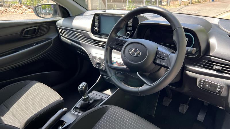 Hyundai i20 Photo cohere-edceb9059781d2997aecb60f933e0da5b729a6bb.jpg