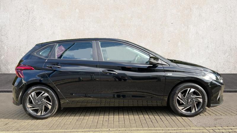 Hyundai i20 Photo cohere-eddbcc49ed3ea79bd938b4a14b4501023a18edfc.jpg